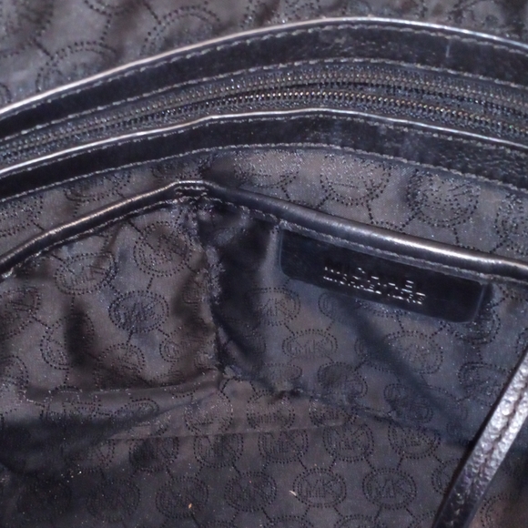 Michael kors tote - Picture 5 of 6